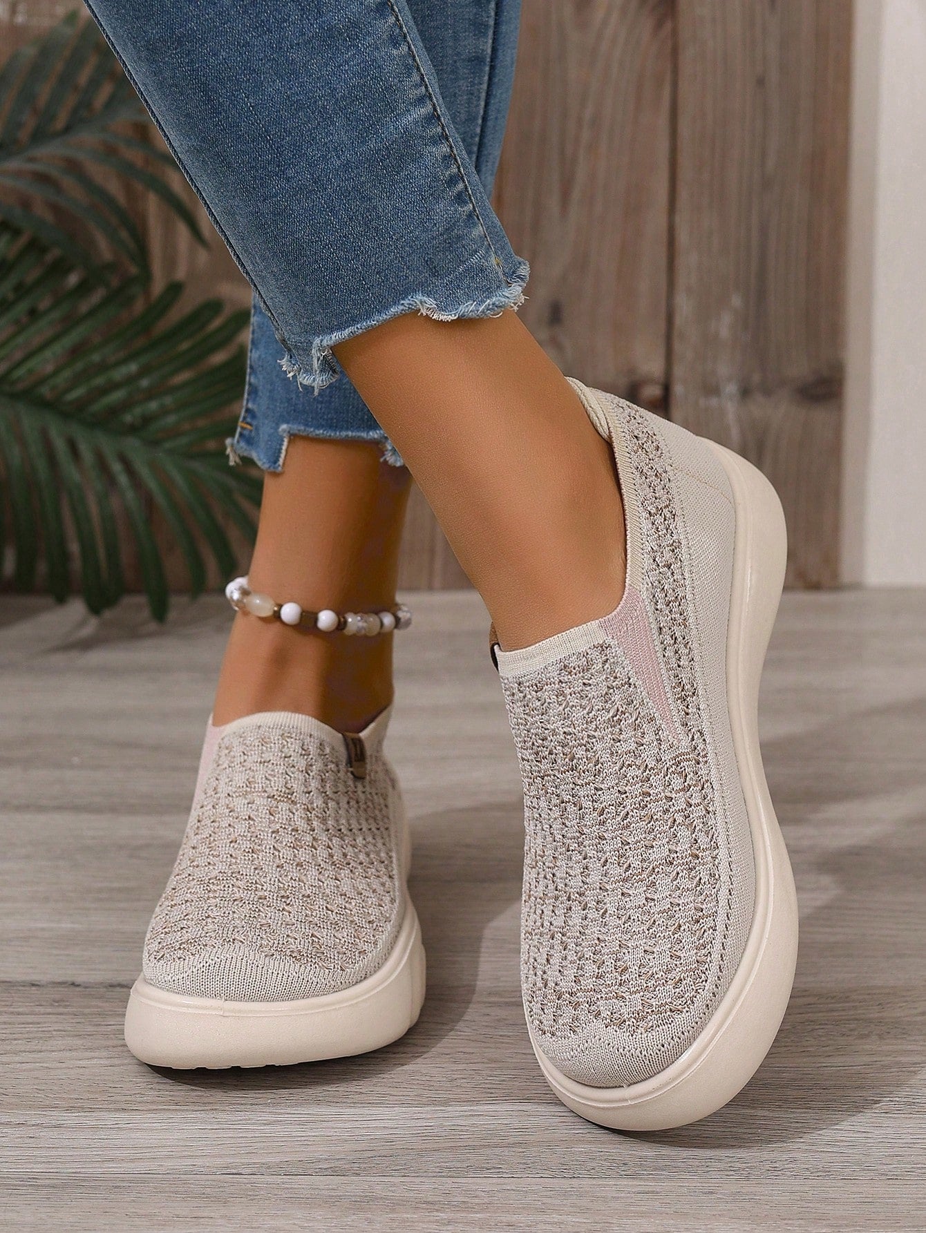 Women's Slip-On Walking Shoes – Comfortable Non-Slip Casual Loafers