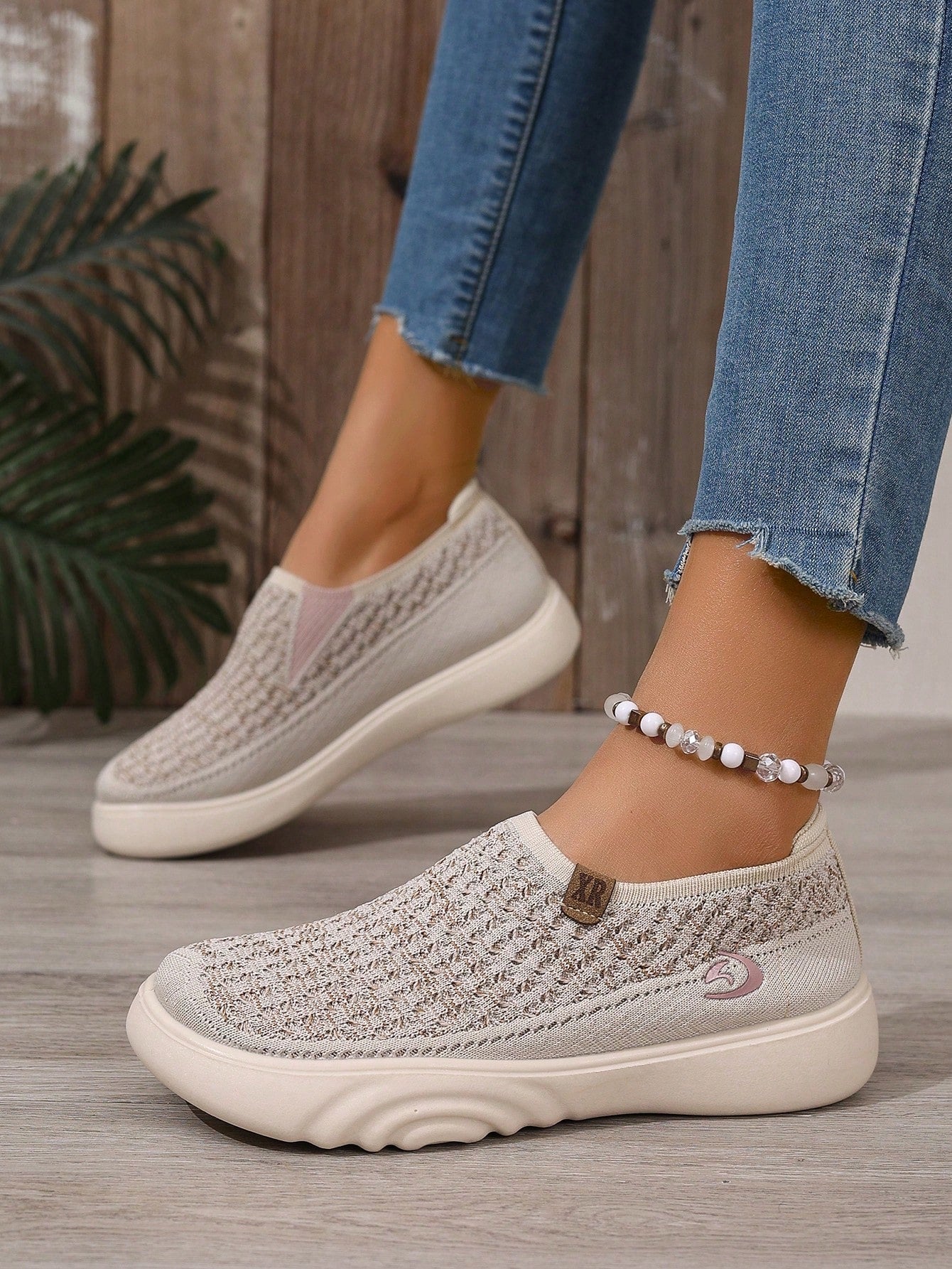 Women's Slip-On Walking Shoes – Comfortable Non-Slip Casual Loafers