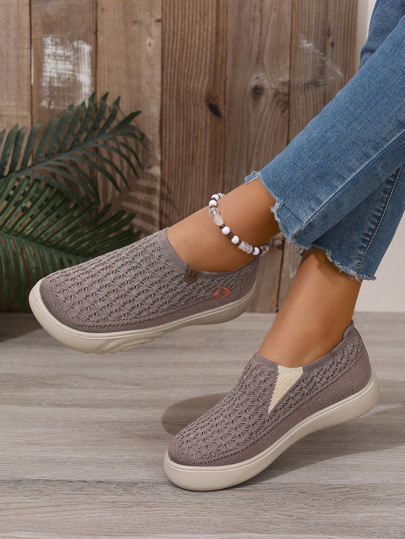 Women's Slip-On Walking Shoes – Comfortable Non-Slip Casual Loafers