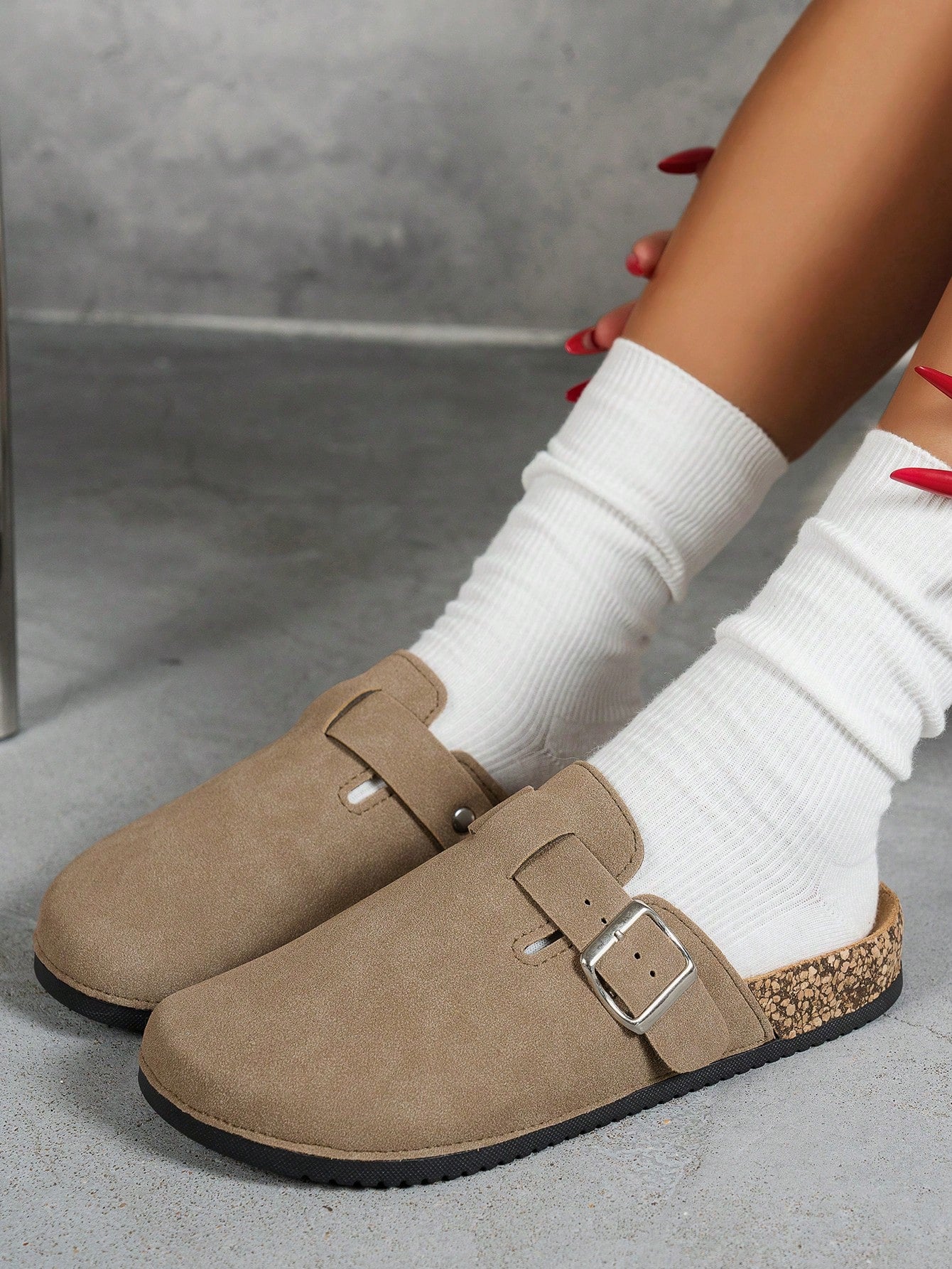 Women's Suede Mule Slippers – Cozy Slip-On Clogs with Optional Fleece Lining