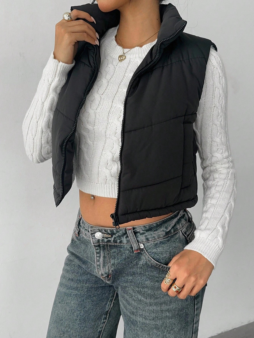 Women's Reversible Puffer Vest – Casual Zip-Up Sleeveless Winter Jacket